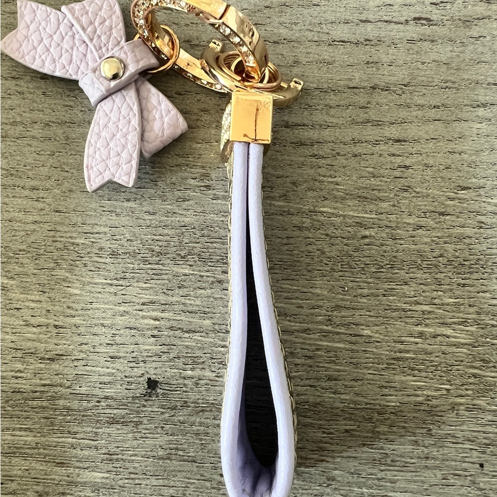 Gucci Up Cycled Keychain with Bow - Picture 2 of 3